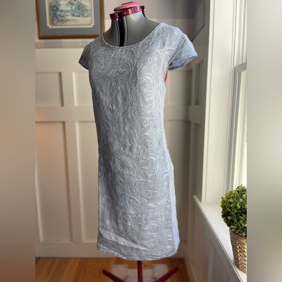 Dresses & Skirts - Italian Linen Blue Embroidered Dress Size Medium